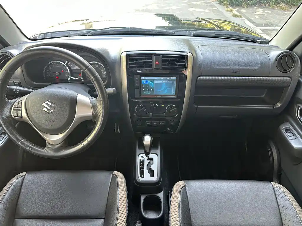Suzuki Jimny — миниатюра 5