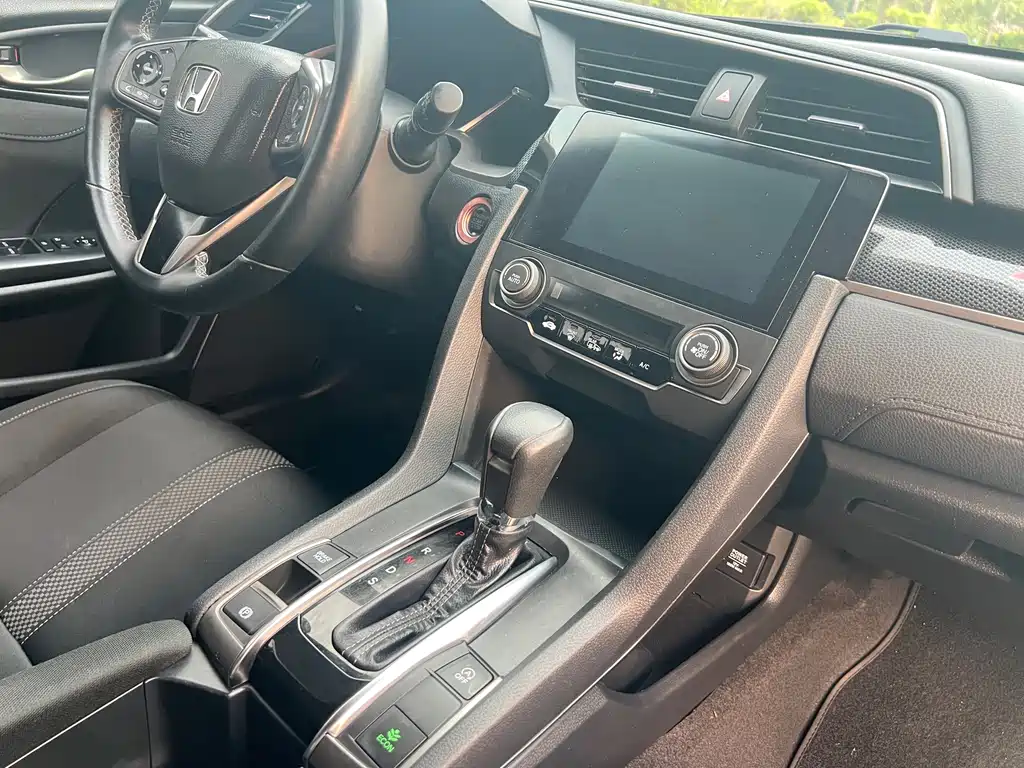 Honda Civic — миниатюра 14