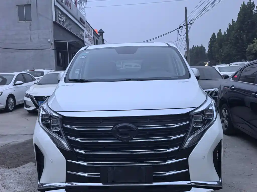 GAC Motor Trumpchi M8