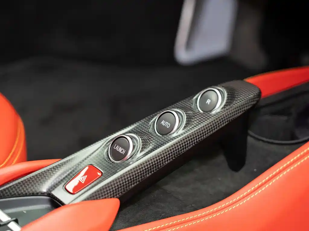 Ferrari F8 — миниатюра 13