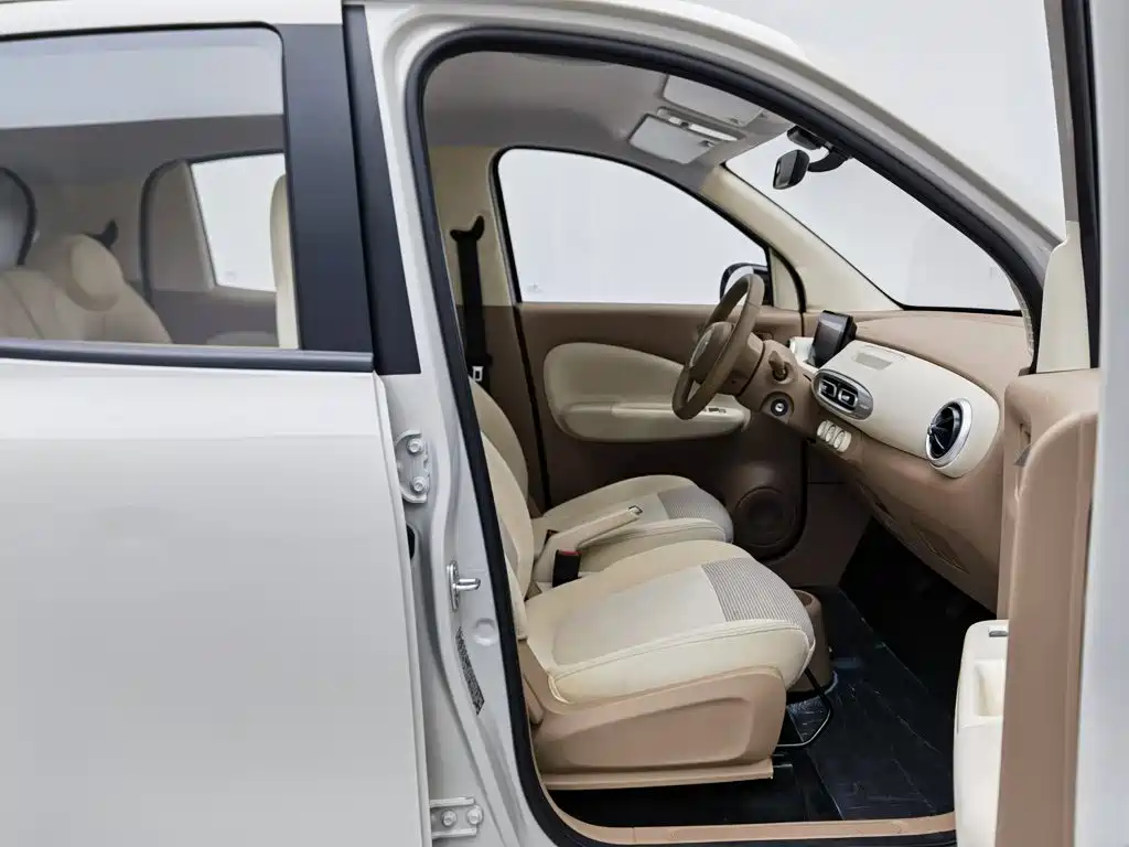 Wuling MINIEV — миниатюра 23