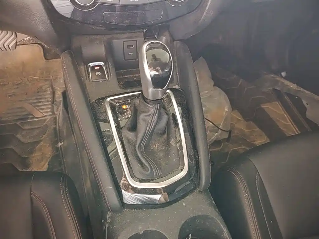 Nissan Qashqai — миниатюра 14