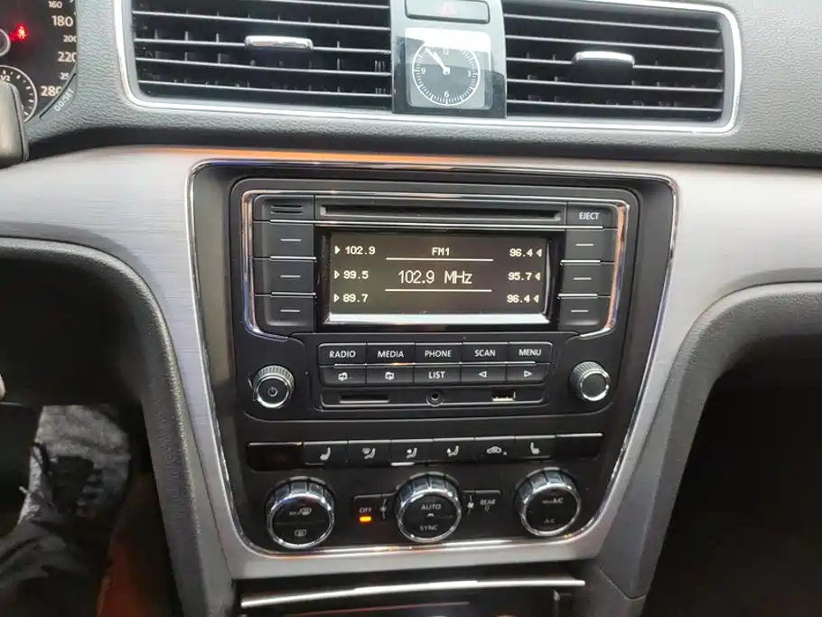 Volkswagen Passat — миниатюра 13