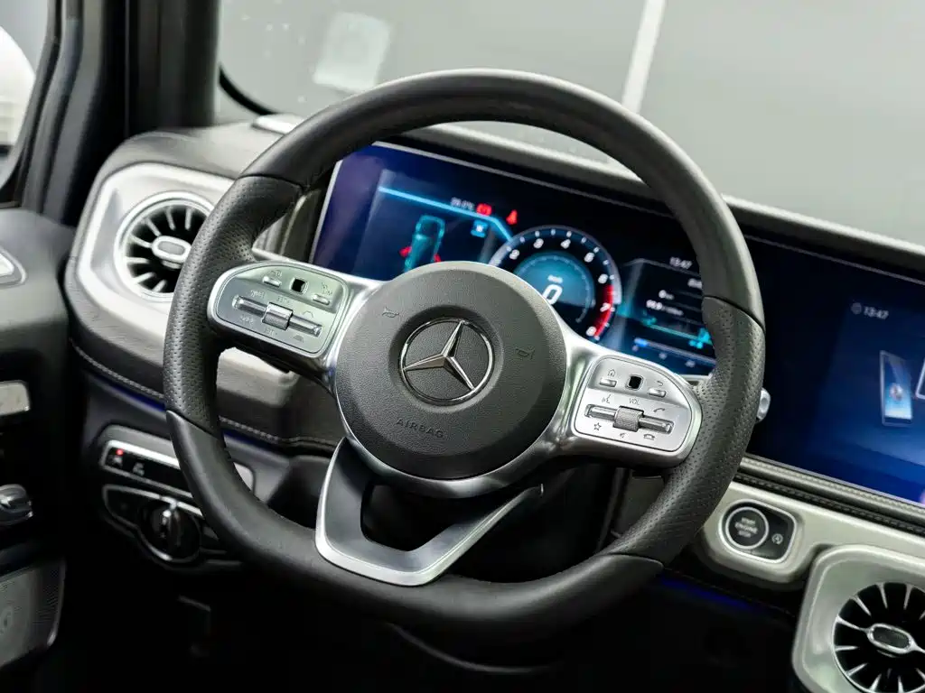 Mercedes-Benz G-Class — миниатюра 11