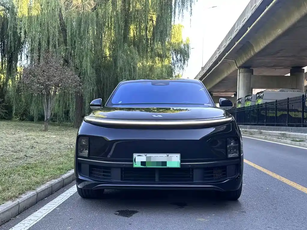 Li Auto Li L8 — миниатюра 3