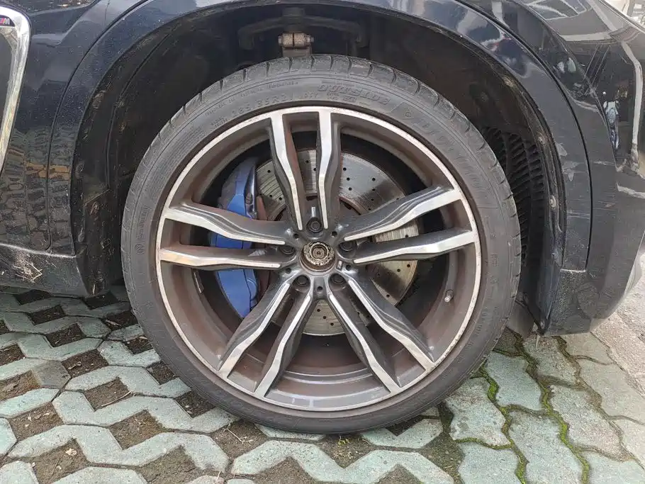 BMW X6 M — миниатюра 6