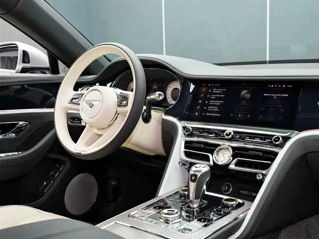 BENTLEY FLYING SPUR PLUG IN HYBRID