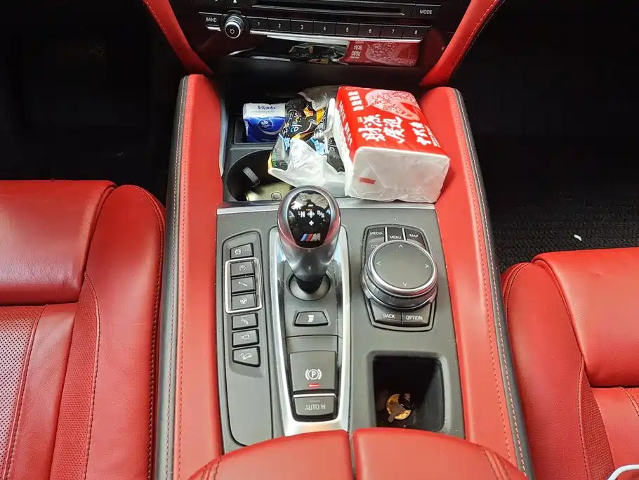 BMW X6 M — миниатюра 16