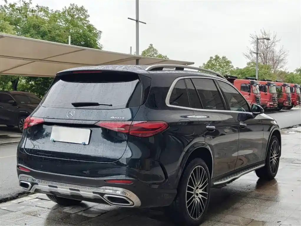 Mercedes-Benz GLC 2023 GLC 300 L 4MATIC Luxury 7 мест