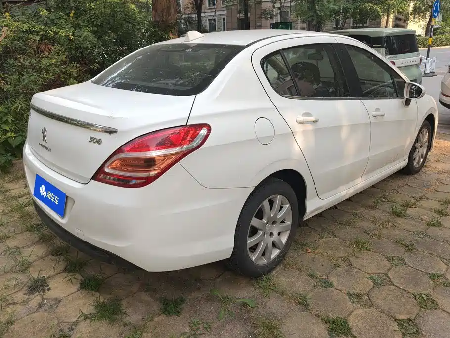 Peugeot 308 — миниатюра 3