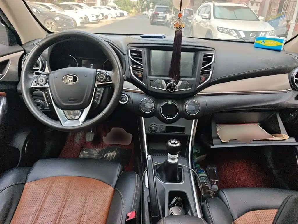 BYD Song — миниатюра 10