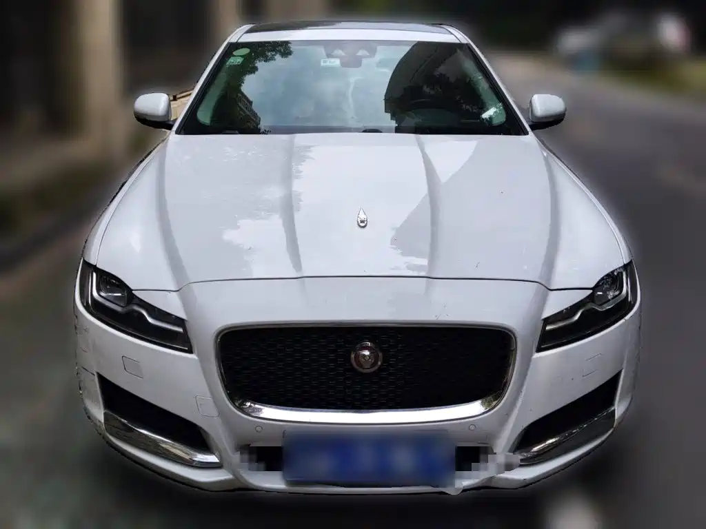 Jaguar XFL — миниатюра 23