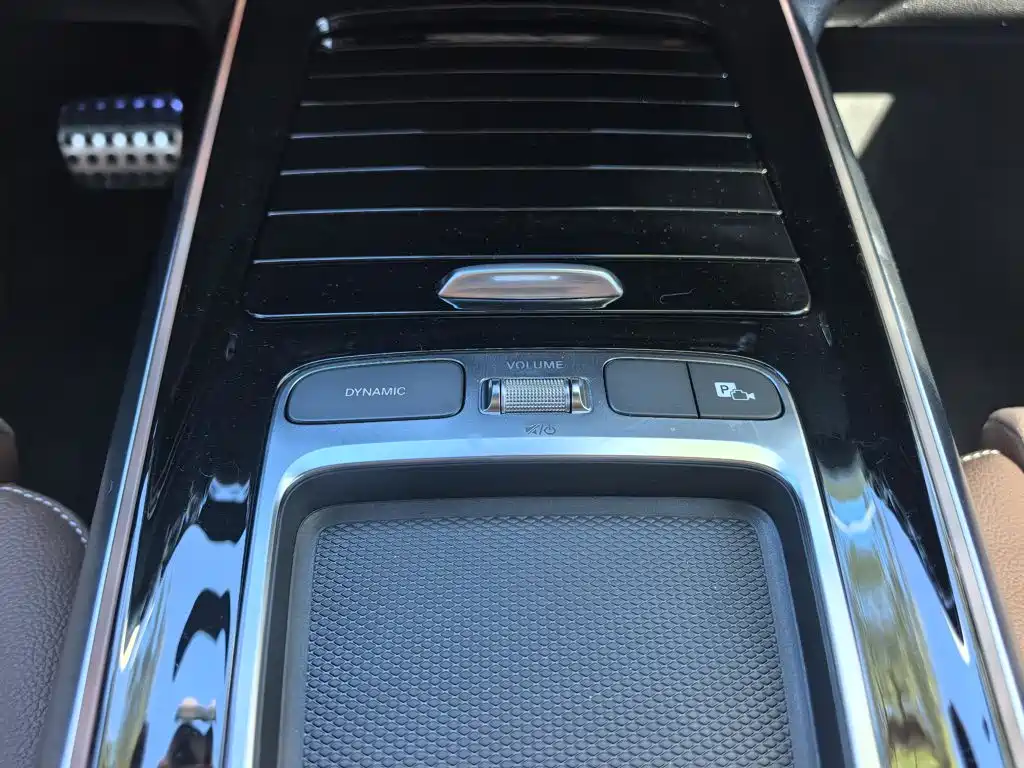 Mercedes-Benz GLB AMG — миниатюра 22
