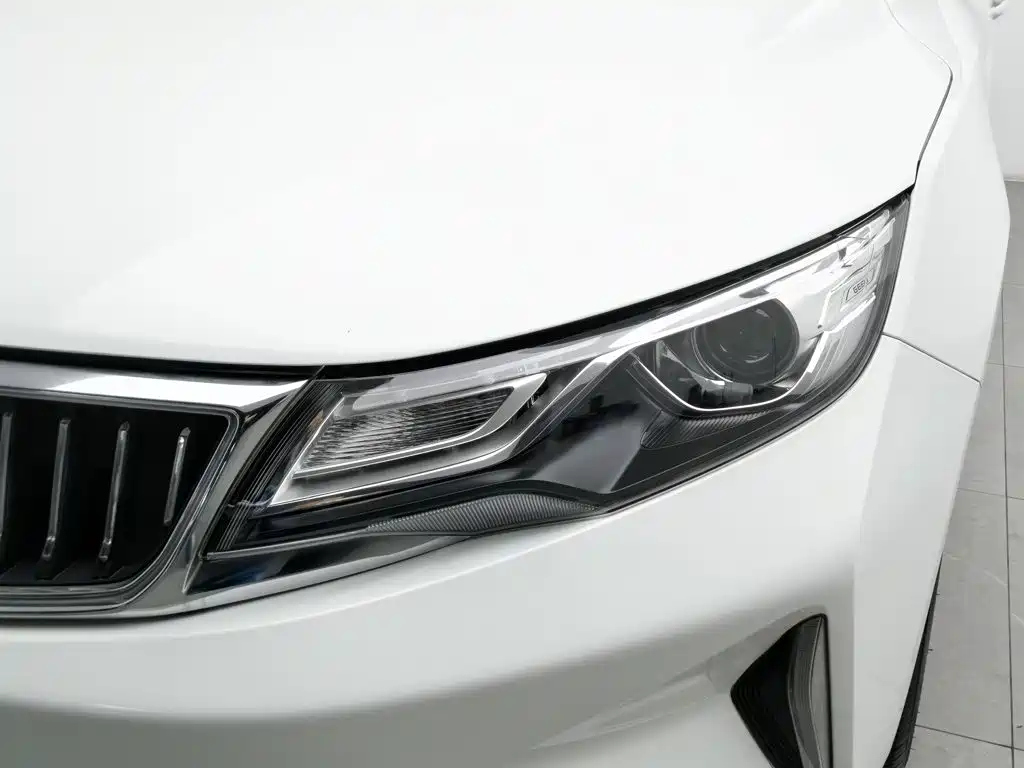 Geely Emgrand GL — миниатюра 7