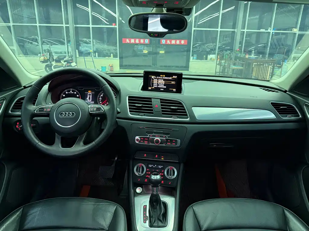 Audi Q3 2015 35 TFSI Comfort
