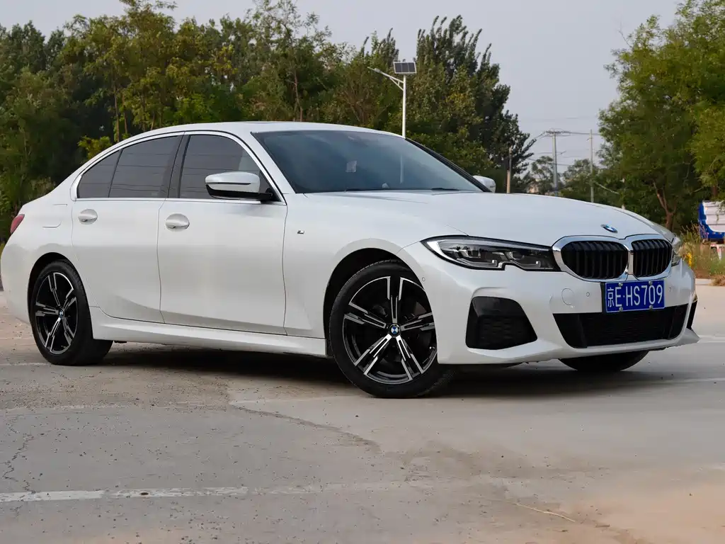 BMW 3 Series — миниатюра 3