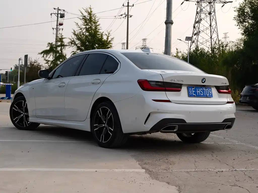 BMW 3 Series — миниатюра 6