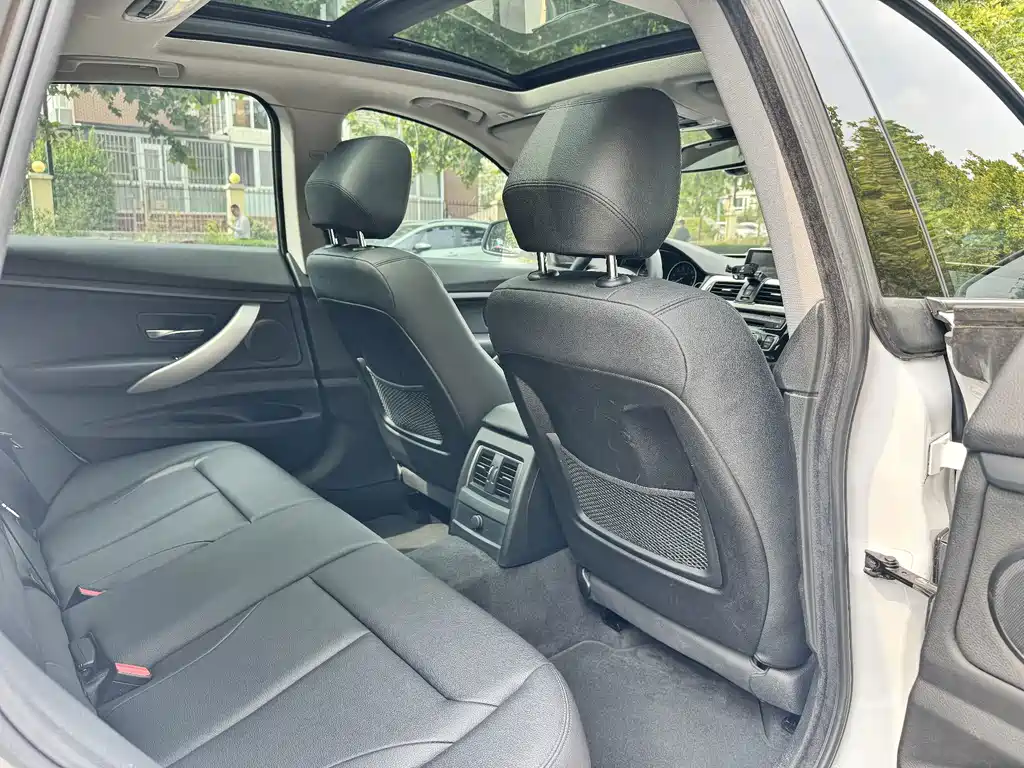 BMW 3 Series GT — миниатюра 21