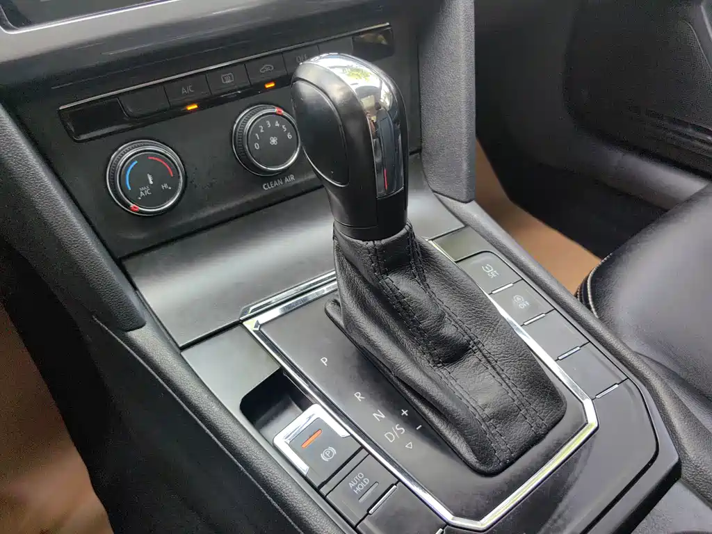 Volkswagen Lamando — миниатюра 19