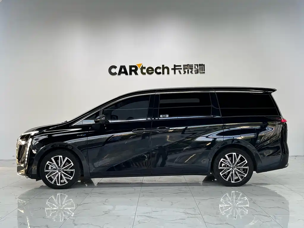 GAC Motor Trumpchi E8 PHEV — миниатюра 6
