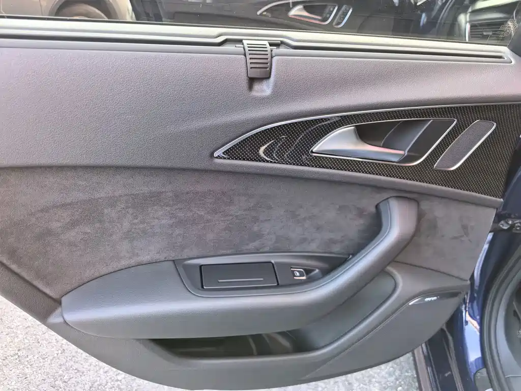 Audi S6 — миниатюра 18