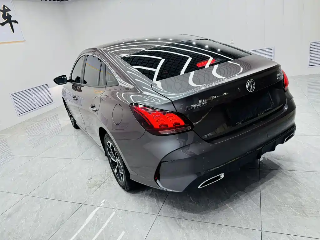 MG MG5 — миниатюра 6