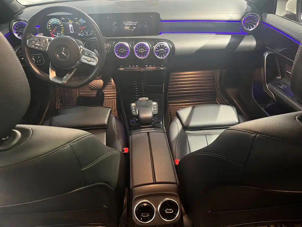 MERCEDES-BENZ A CLASS