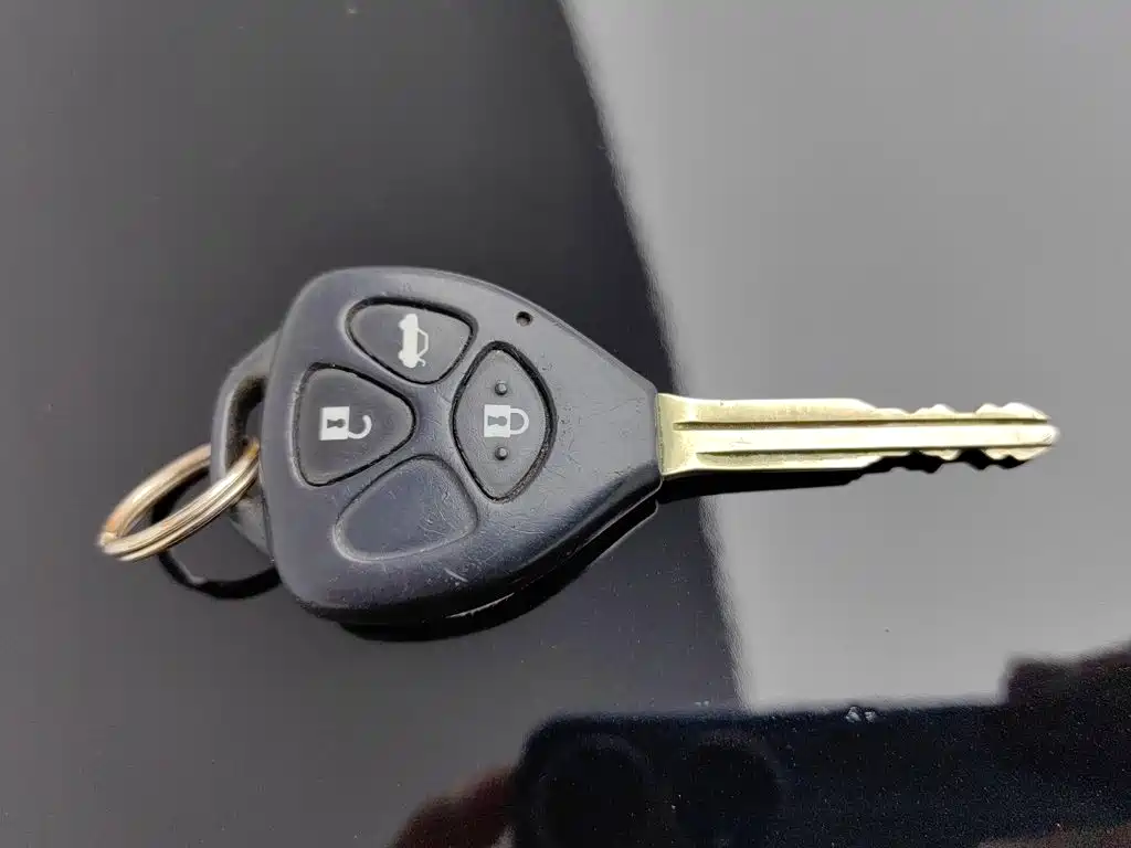 Toyota Camry — миниатюра 19