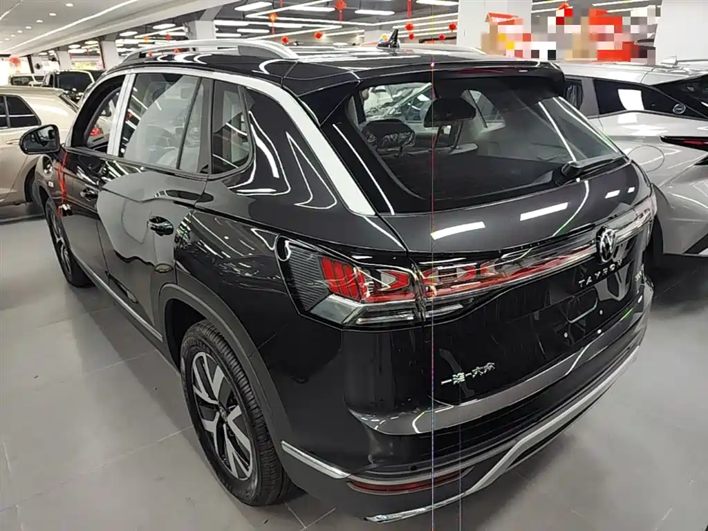 Volkswagen Tayron 2025 300TSI