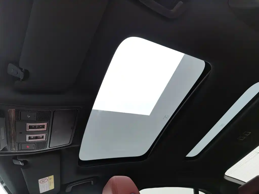 Jaguar XEL — миниатюра 14