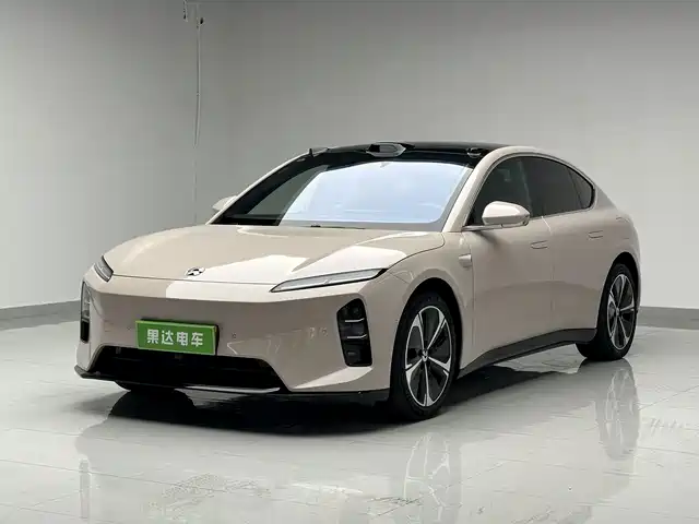 2025 Nio ET5