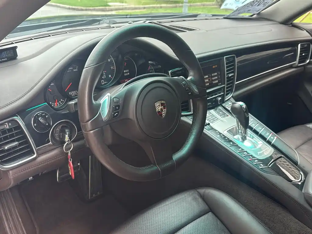Porsche Panamera — миниатюра 10