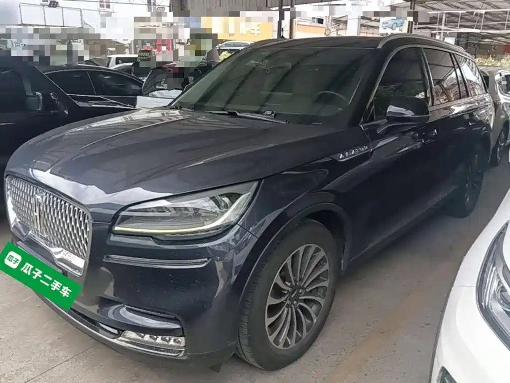 Lincoln Aviator