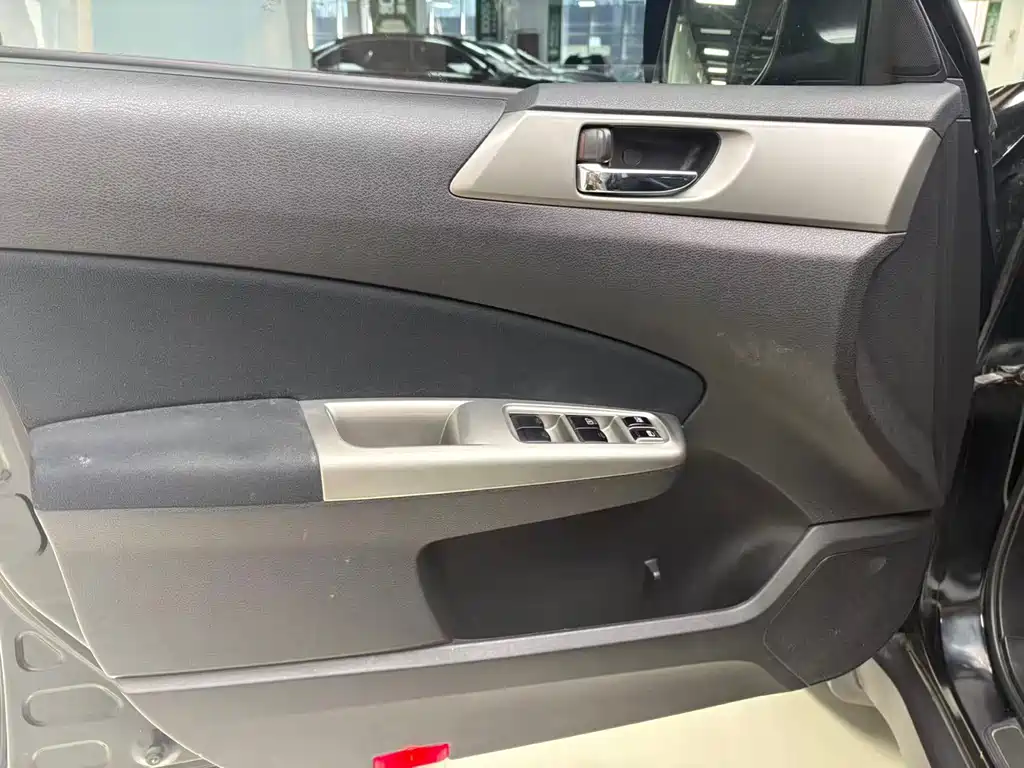 Subaru Forester — миниатюра 21