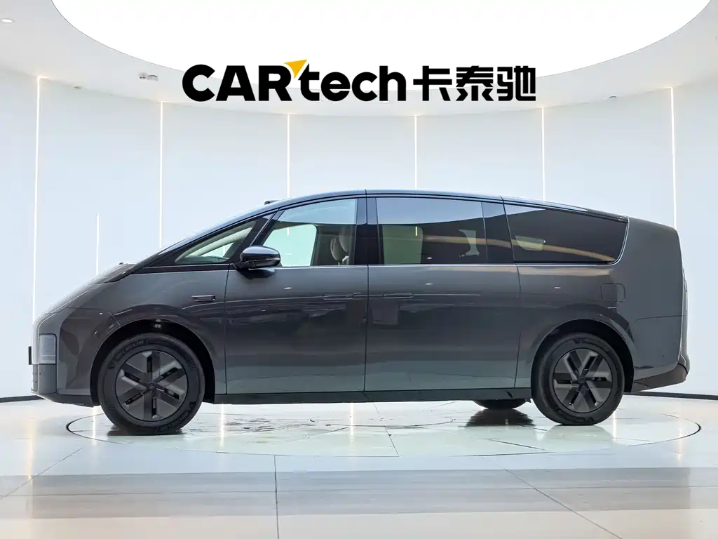 Li Auto Li MEGA — миниатюра 2