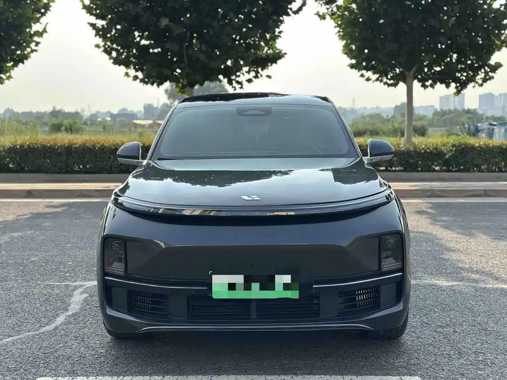 Li Auto Li L8 — миниатюра 2