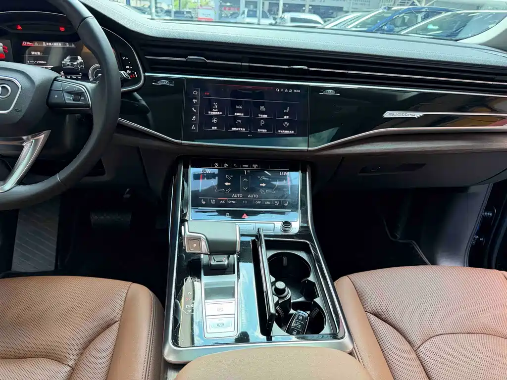 Audi Q7 — миниатюра 17