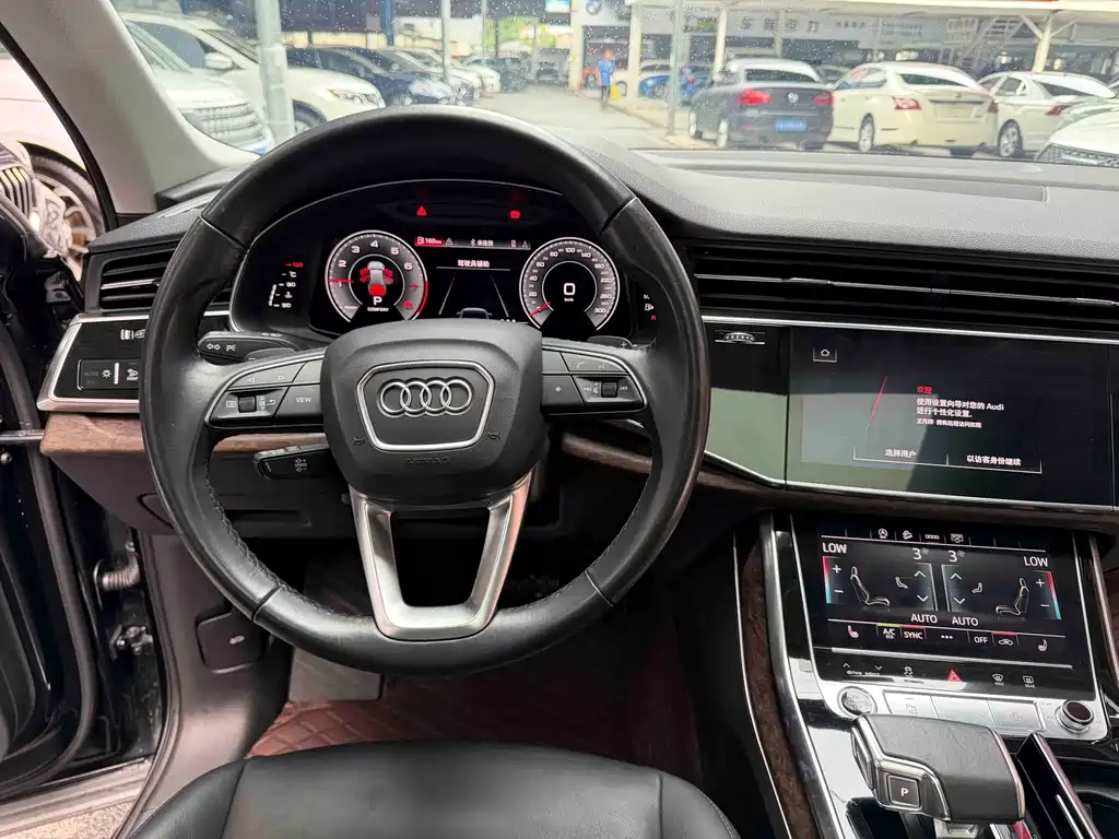 Audi Q7 — миниатюра 14