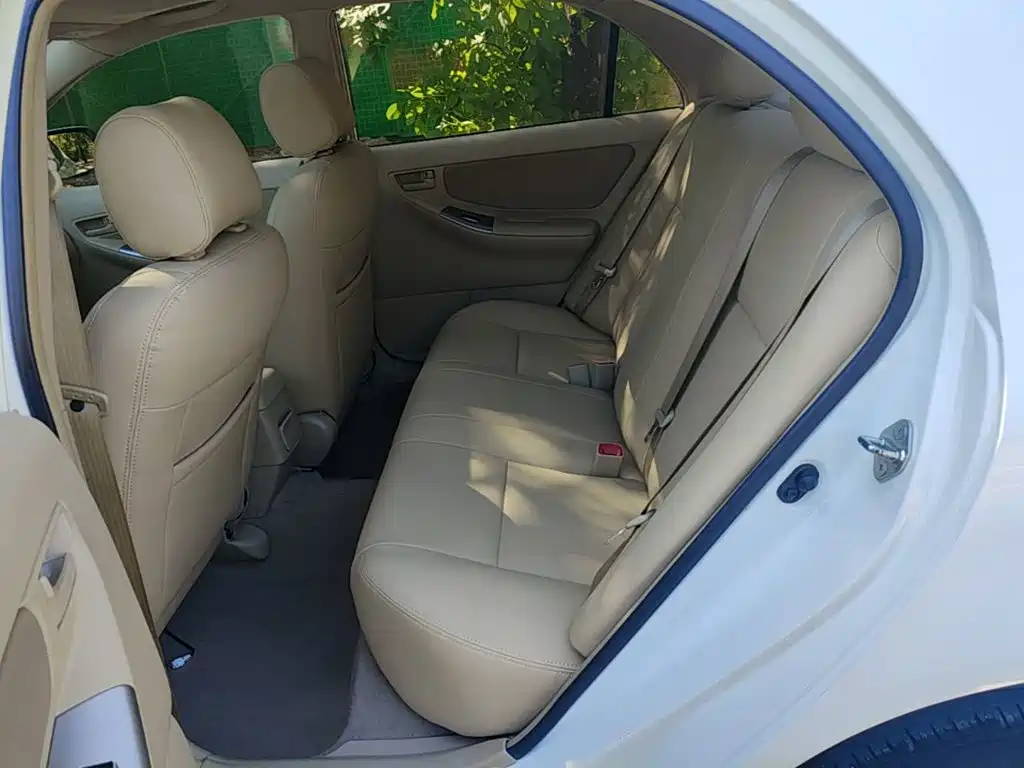 Toyota Corolla — миниатюра 17