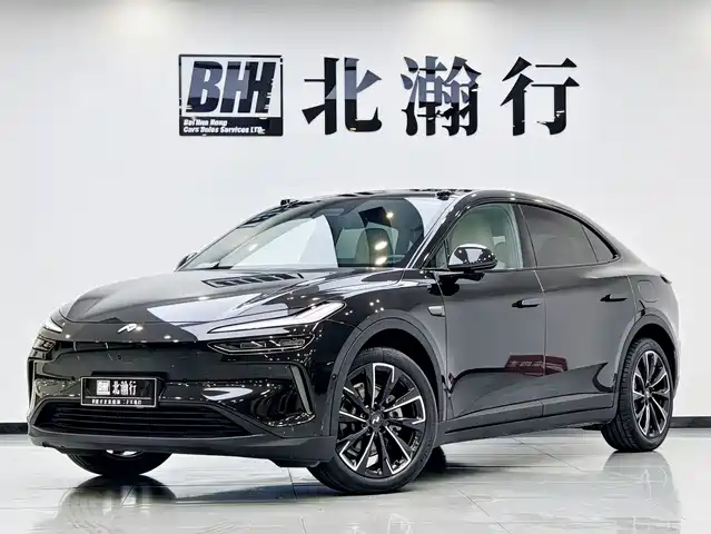 2025 Nio L60