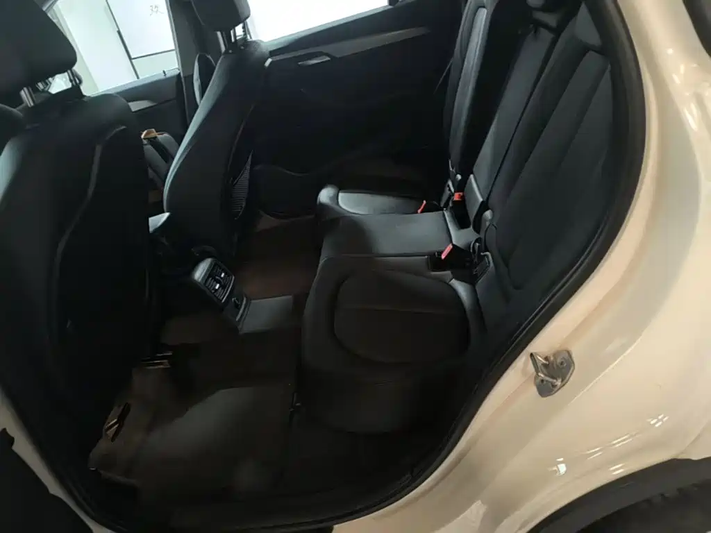 BMW X1 — миниатюра 17