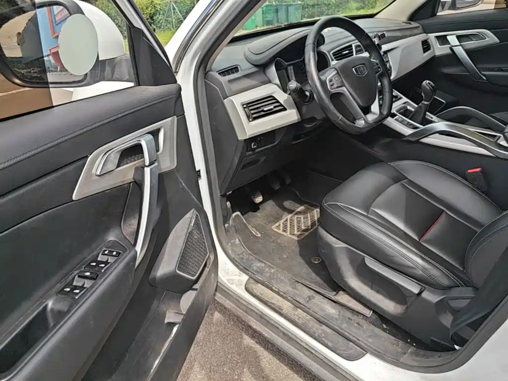 Geely Boyue — миниатюра 16
