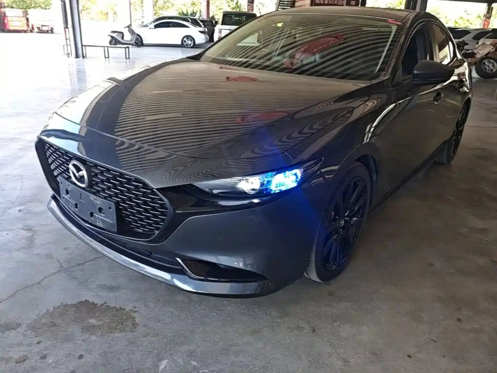 Mazda 3 Axela — миниатюра 2