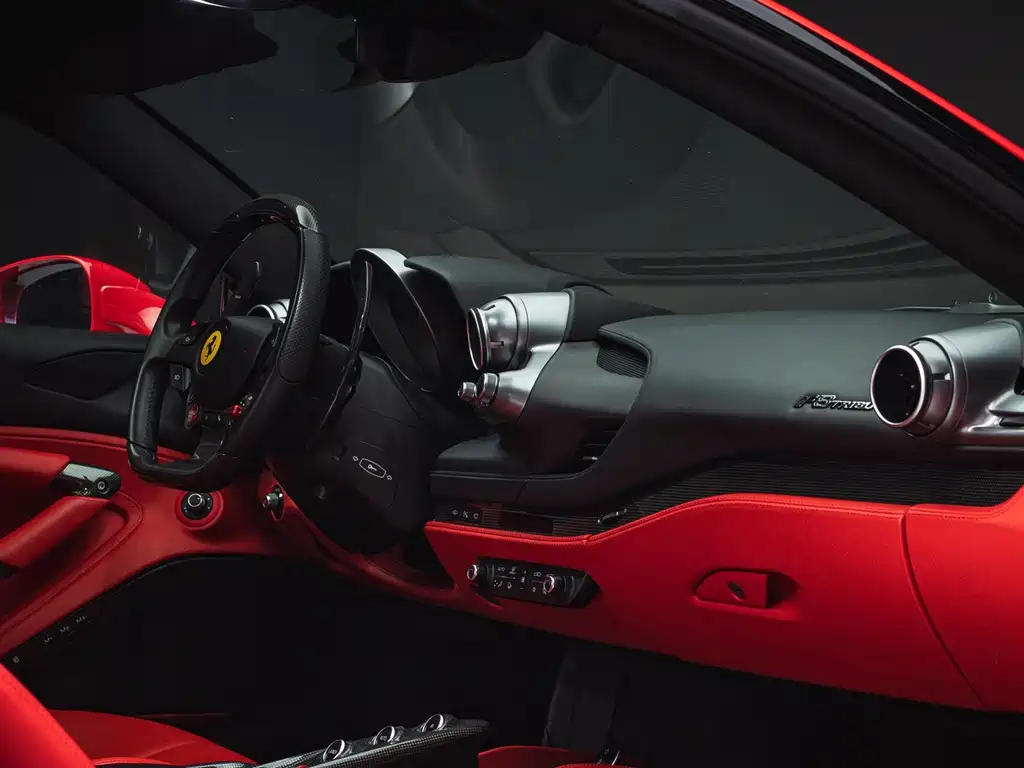 Ferrari F8 — миниатюра 10