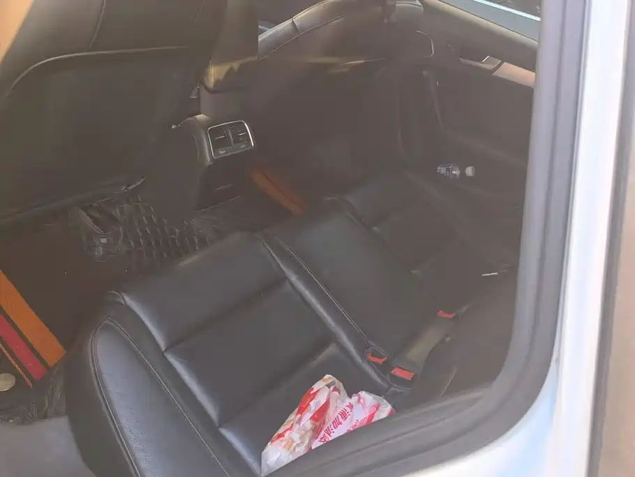 Audi A4L — миниатюра 11