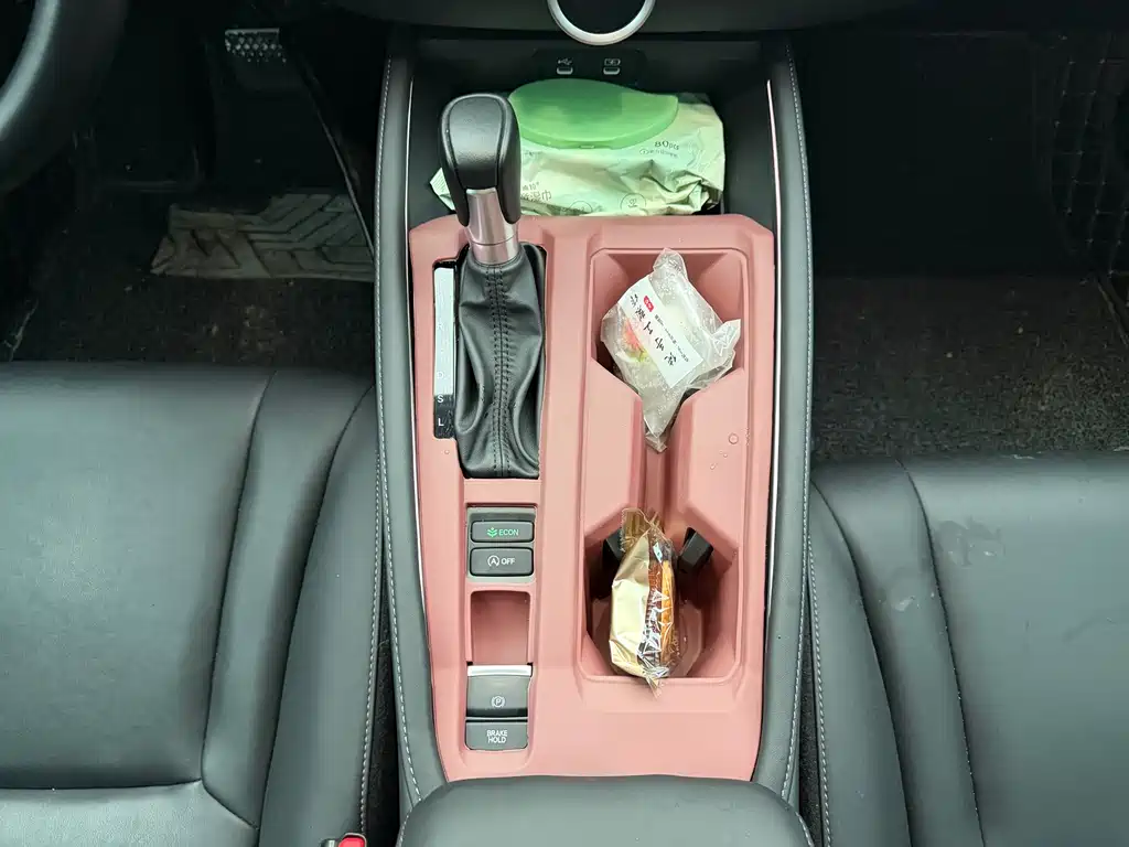 Honda Accord — миниатюра 11