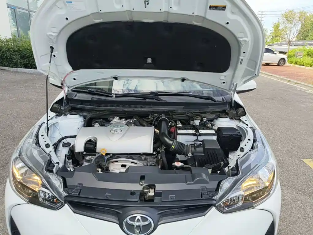 Toyota Yaris L — миниатюра 20