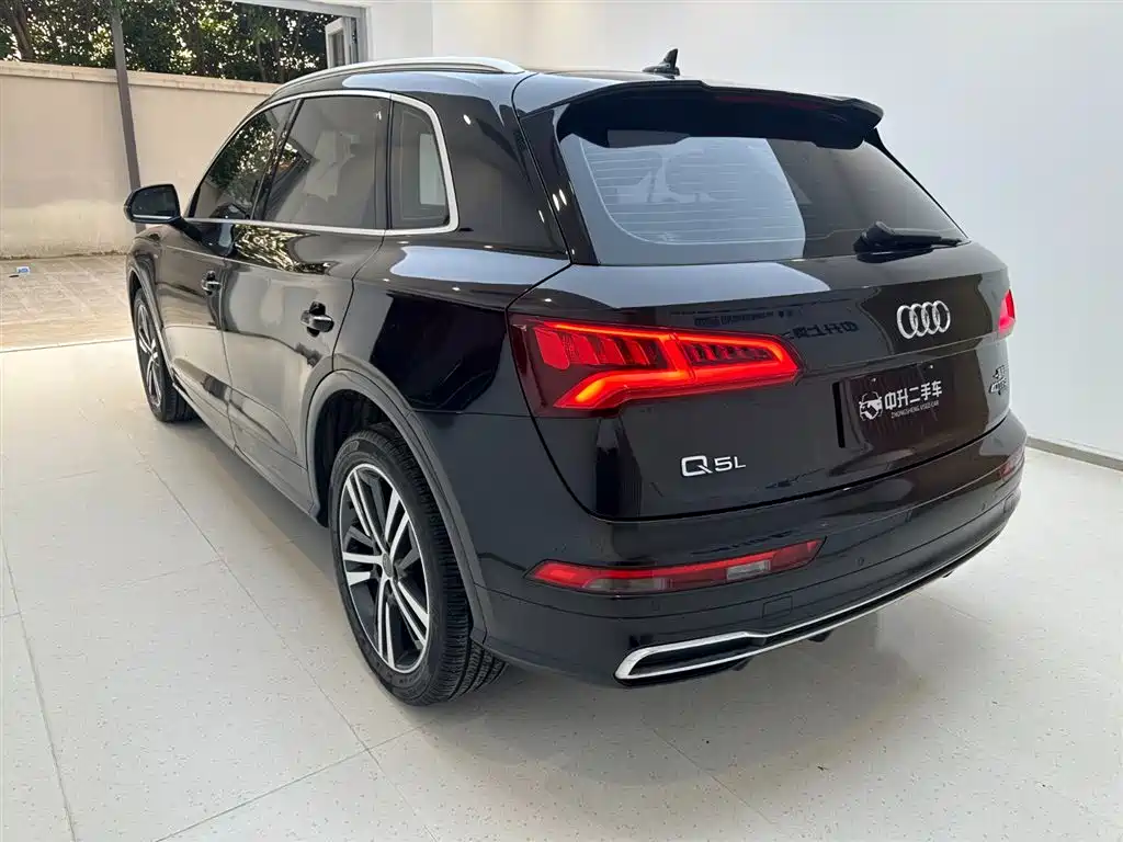 Audi Q5L 2020 40 TFSI Fashion