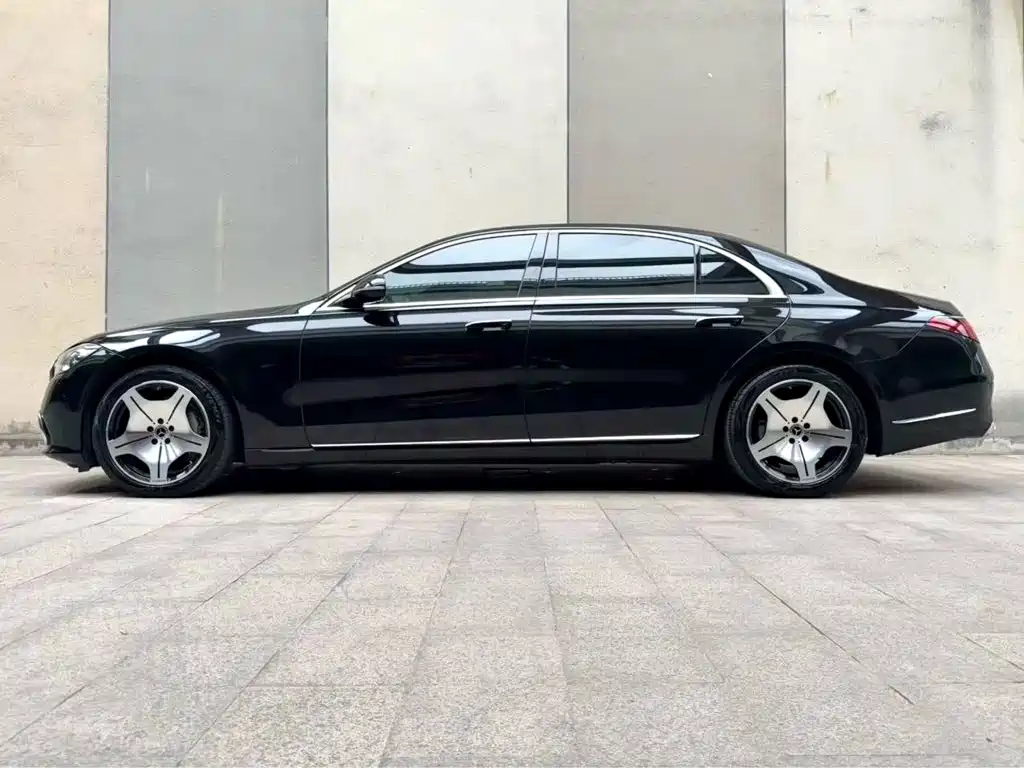 Mercedes-Benz S-Class — миниатюра 8