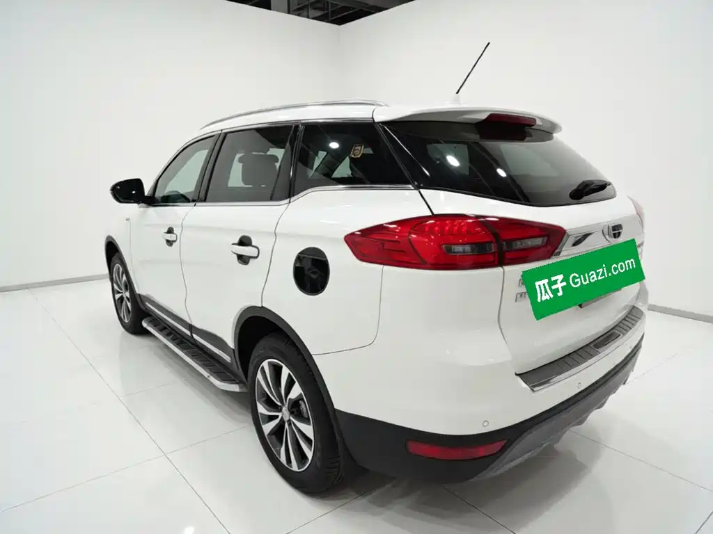 Geely Boyue — миниатюра 4